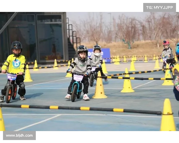 鹿泉区儿童骑行计划：亲子赛道免费平衡车培训开启